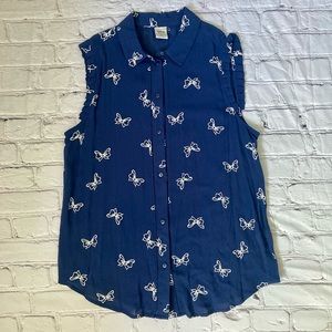 NWOT Disney Collection by Lauren Conrad Bows Button Shirt With Ruffle Sleeves